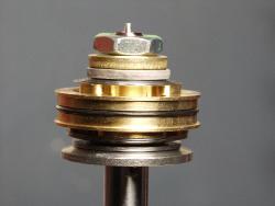 motorcycle shock's valve stack